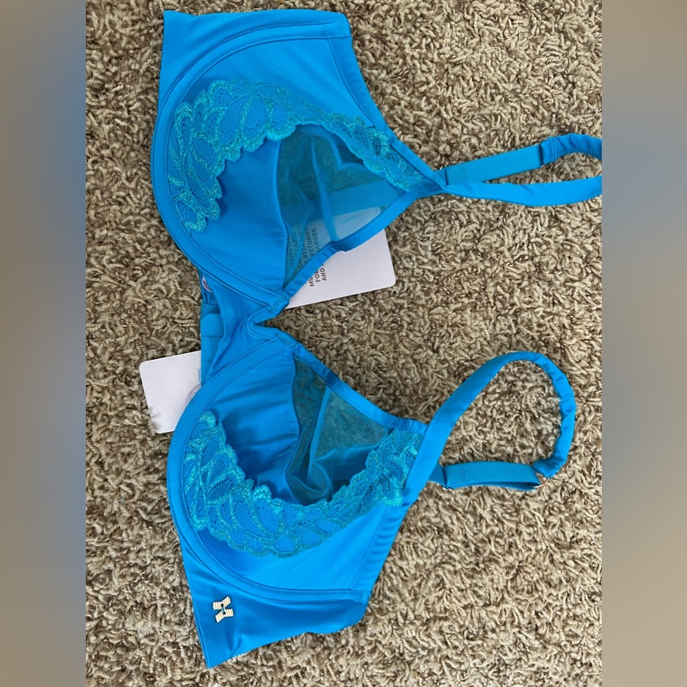 savage x fenty bras.